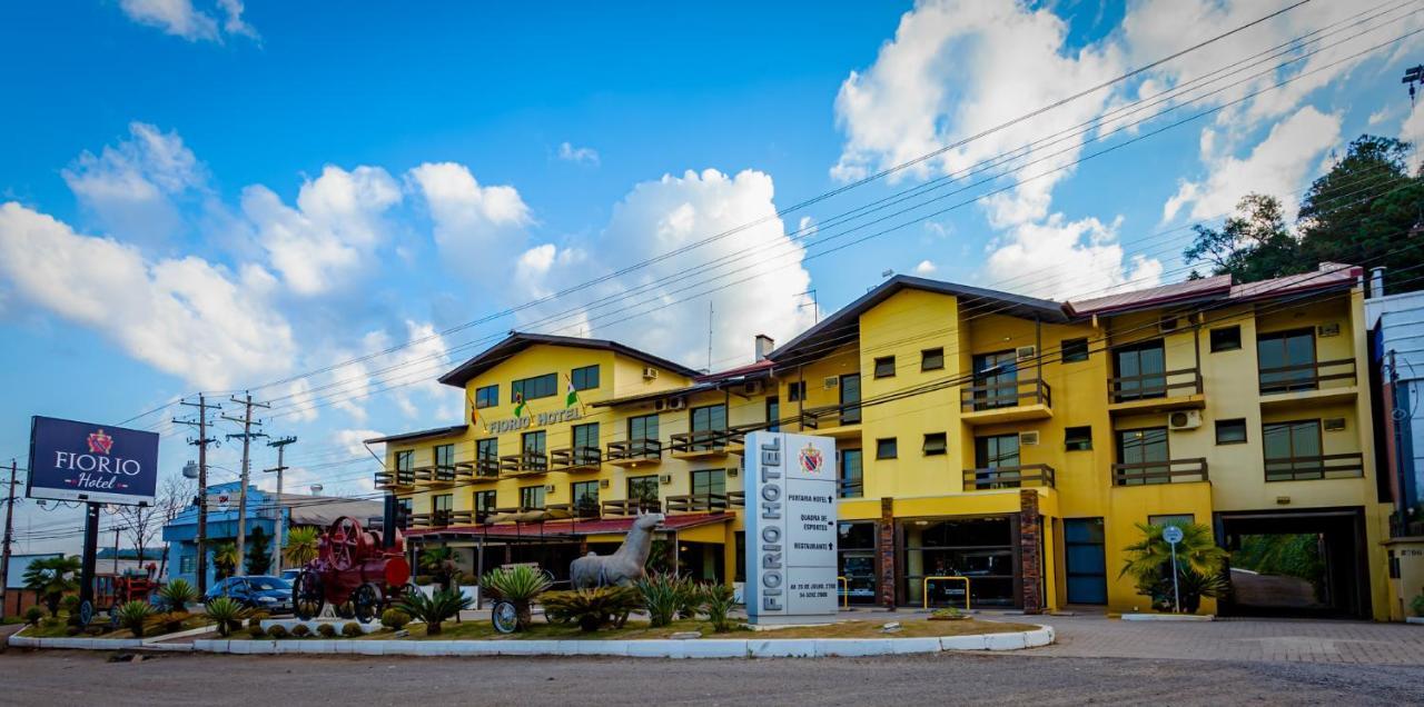 פלורס דה קוניה Hotel Fiorio מראה חיצוני תמונה