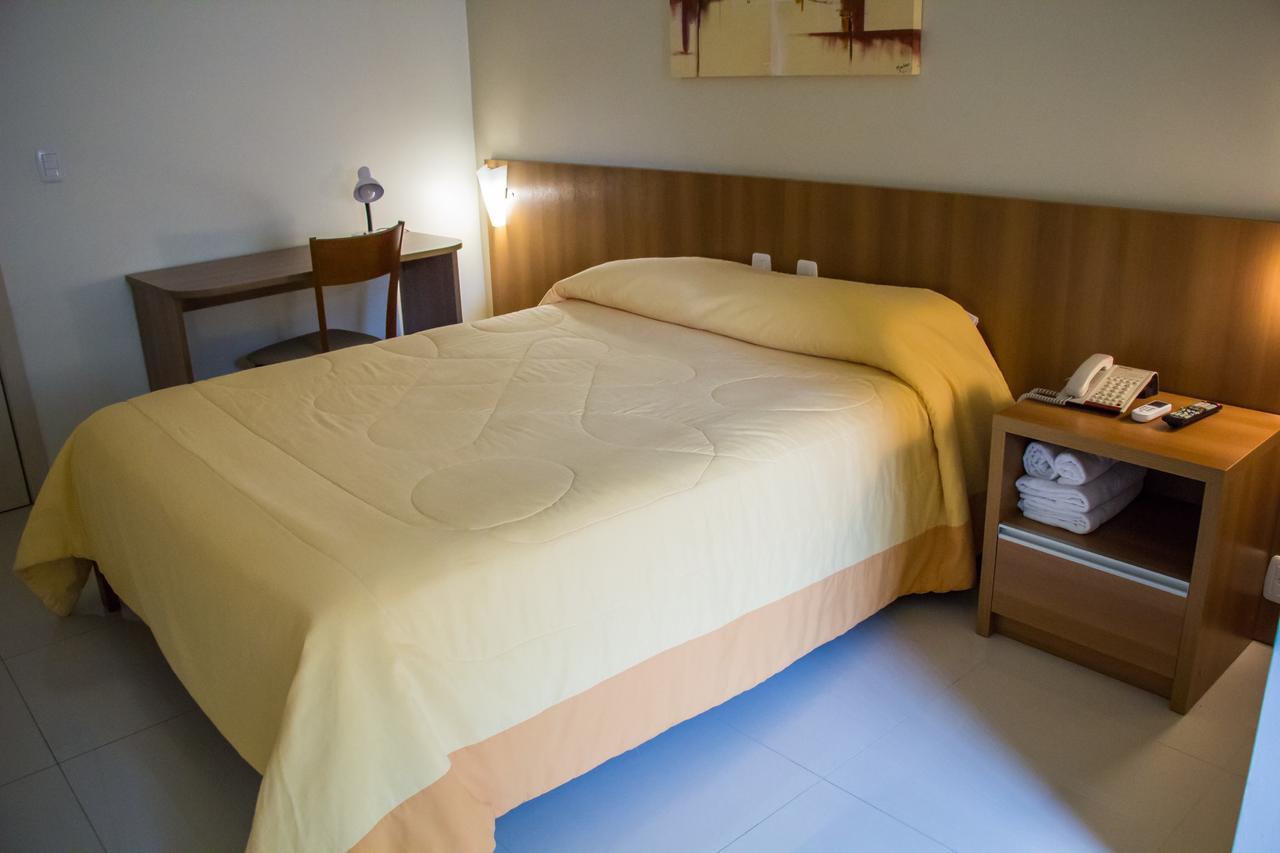 פלורס דה קוניה Hotel Fiorio מראה חיצוני תמונה